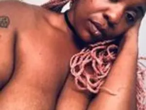 LiviOh  live sex cam