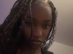GoddessDaphnee  live sex cam