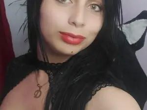 Nicolette1V  live sex cam