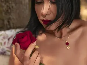Camille_Halls  live sex cam