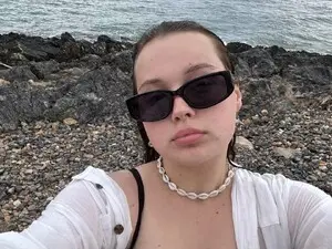 Cut1e_cutie1  live sex cam