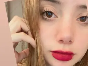 Strawberrypie  live sex cam