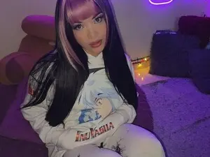 MadisRock  live sex cam