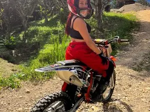 Coco_121  live sex cam