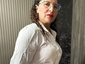 Luna_naughty1  live sex cam