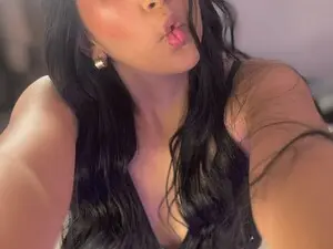 Lunarose_1  live sex cam