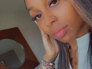 Hbkcole7  live sex cam