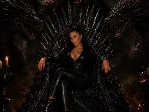 Glam_Queen  live sex cam