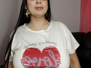Britneyangely  live sex cam