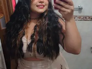 Maipretty  live sex cam