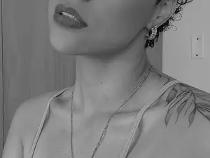 Martina_Brown  live sex cam