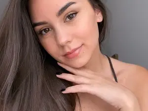 IntrigueeMe  live sex cam