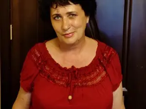 Olvia7985  live sex cam