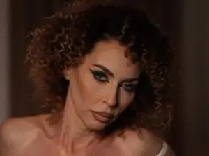 Foxxy_MILF  live sex cam