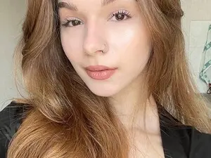 Jessika18  live sex cam