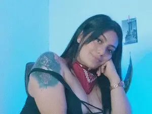 RoxanStone  live sex cam