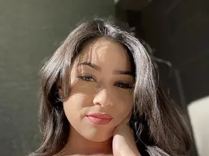 Hunniinut  live sex cam