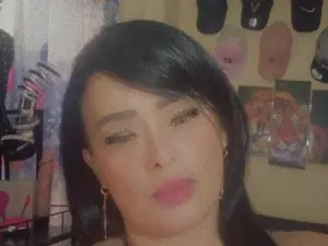 Seleneh  live sex cam