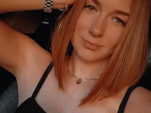 DiShaya  live sex cam