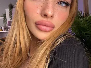 LeyaMeyers  live sex cam