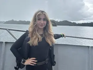Abbymodel01  live sex cam
