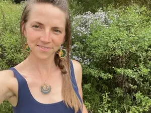 GwennieDragon  live sex cam