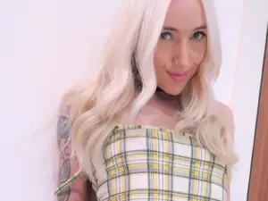 Pixie_Snow  live sex cam