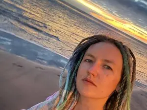 Ladyy_on_MTB  live sex cam