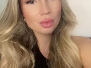 ElissaBeats  live sex cam