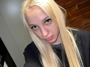 Yourfeetmodel  live sex cam