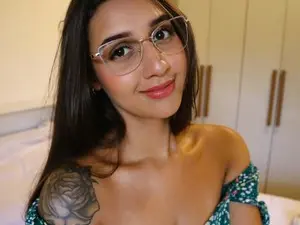 Iris_  live sex cam