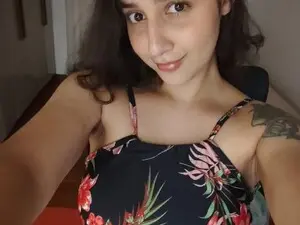 Iris_  live sex cam