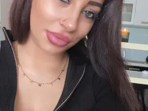 AnaisFoxxy  live sex cam