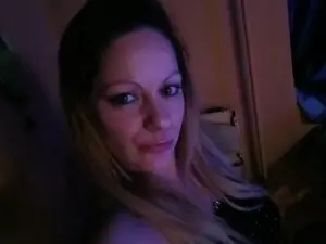 WetVicky  live sex cam