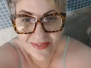 BiondaMatura  live sex cam