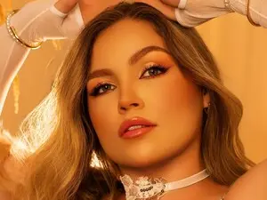 GaiaBaker  live sex cam
