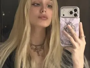 DianaSunshine  live sex cam