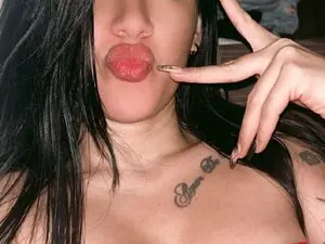 Lilisquirt33  live sex cam