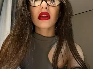 BowtoRina  live sex cam