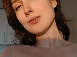 MiaMoon123  live sex cam