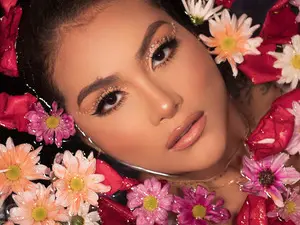 ValeAustinX  live sex cam