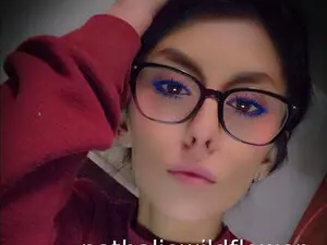 Nathalie  live sex cam