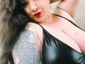 Iwazsoaking1  live sex cam