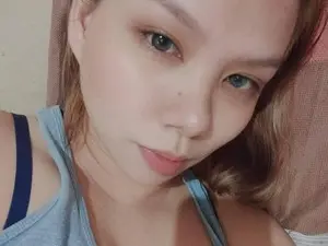 KeikoAnnee  live sex cam