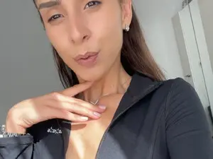 JenniferBuril  live sex cam