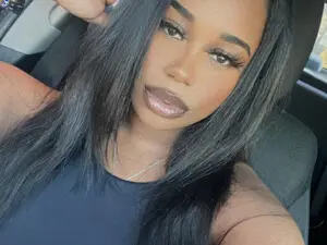 Imanirose  live sex cam