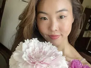 AlinaBerryy  live sex cam