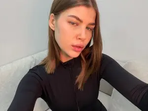 Isa_Dora  live sex cam
