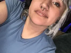 Screamqueen  live sex cam
