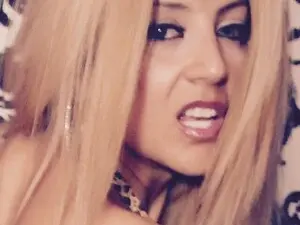 AthinyW  live sex cam